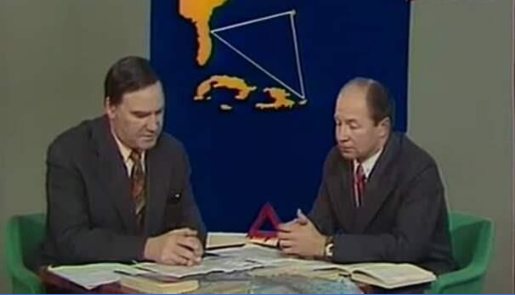 Очевидное невероятное Бермудский треугольник 1976. Очевидное невероятное передача СССР. Очевидное - невероятное телепередача кадры. Очевидное невероятное 1973. Необъяснимое передачи